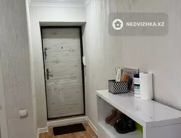2-комнатная квартира, этаж 4 из 4, 42 м²