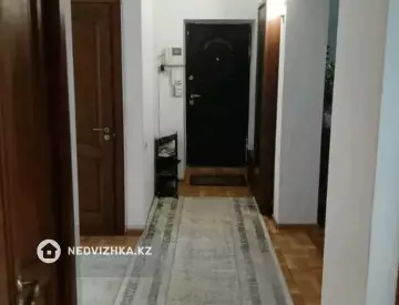 4-комнатная квартира, этаж 2 из 5, 86 м²