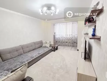 3-комнатная квартира, этаж 9 из 9, 76 м²