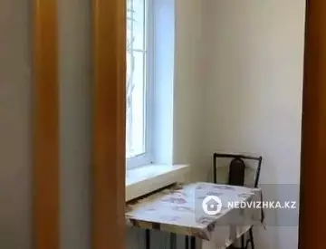 3-комнатная квартира, этаж 2 из 4, 65 м²