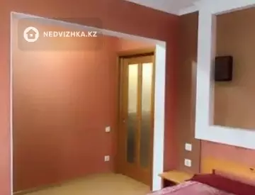 3-комнатная квартира, этаж 2 из 4, 65 м²