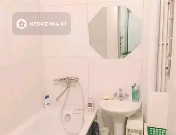 3-комнатная квартира, этаж 1 из 5, 79 м²