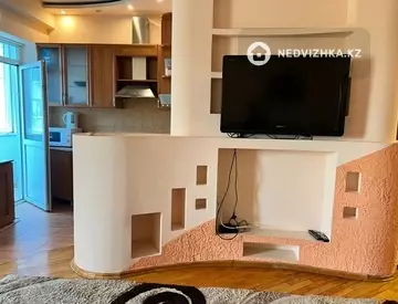 1-комнатная квартира, этаж 9 из 9, 52 м²