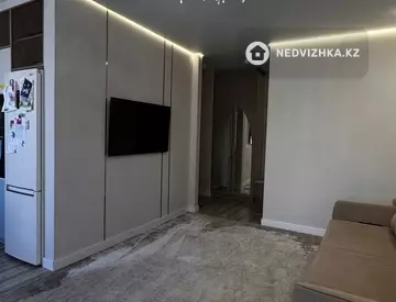 3-комнатная квартира, этаж 11 из 16, 90 м²