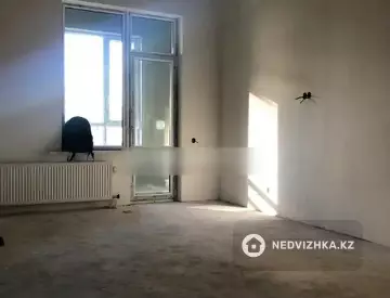 3-комнатная квартира, этаж 7 из 17, 89 м²