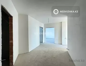 3-комнатная квартира, этаж 12 из 12, 106 м²