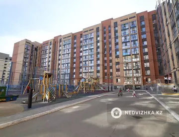 1-комнатная квартира, этаж 8 из 13, 39 м²