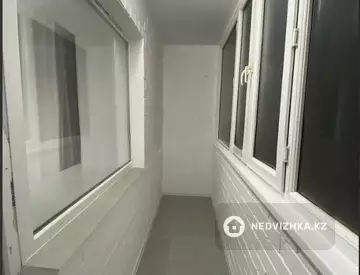 2-комнатная квартира, этаж 3 из 9, 69 м²