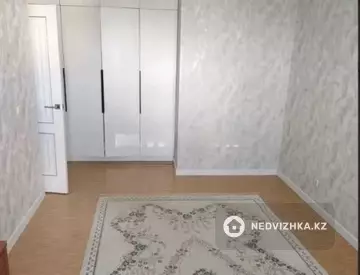 2-комнатная квартира, этаж 2 из 10, 62 м²