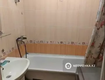 2-комнатная квартира, этаж 2 из 10, 62 м²