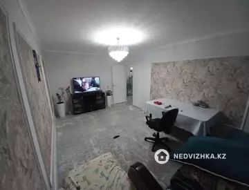 3-комнатная квартира, этаж 2 из 9, 70 м²