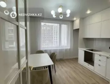 2-комнатная квартира, этаж 11 из 17, 60 м²