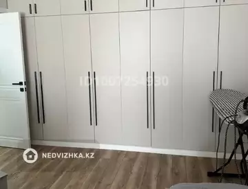 3-комнатная квартира, этаж 5 из 17, 100 м²