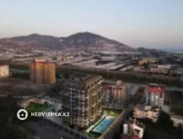 3-комнатная квартира, этаж 8 из 11, 90 м²