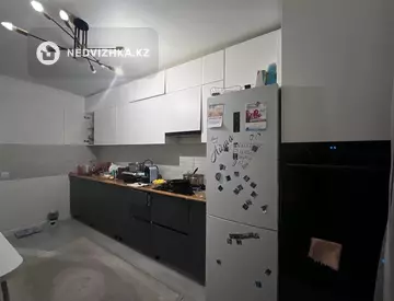 2-комнатная квартира, этаж 7 из 9, 64 м²