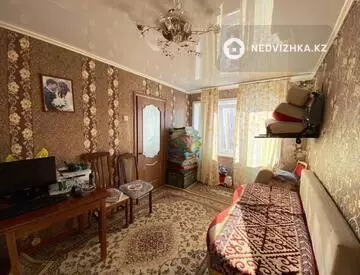 3-комнатная квартира, этаж 3 из 5, 60 м²
