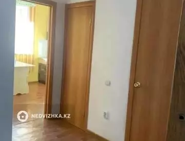 2-комнатная квартира, этаж 3 из 5, 65 м²