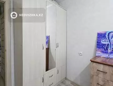 3-комнатная квартира, этаж 6 из 6, 64 м²