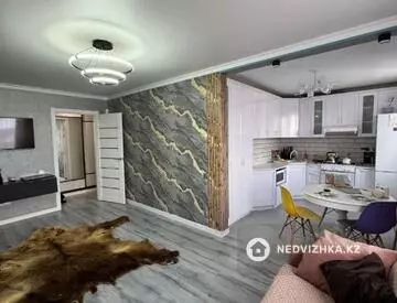 2-комнатная квартира, этаж 4 из 4, 56 м²