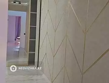 3-комнатная квартира, этаж 6 из 12, 94 м²