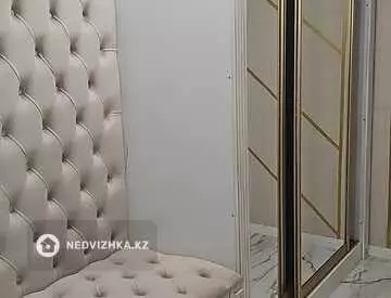 3-комнатная квартира, этаж 6 из 12, 94 м²