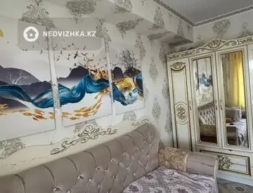 3-комнатная квартира, этаж 4 из 5, 70 м²