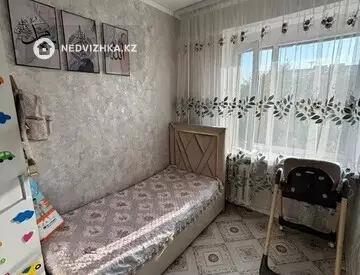 3-комнатная квартира, этаж 4 из 5, 70 м²