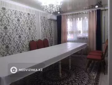 4-комнатная квартира, этаж 1 из 5, 74 м²