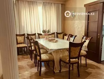 4-комнатная квартира, этаж 3 из 9, 140 м²