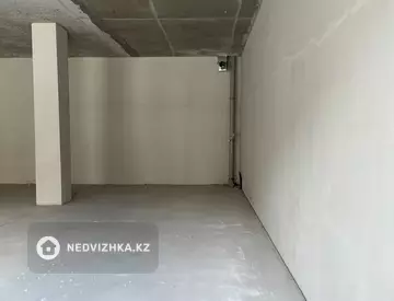 3-комнатная квартира, этаж 1 из 3, 93 м²