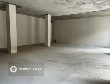 3-комнатная квартира, этаж 1 из 3, 93 м²