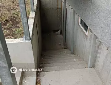 Помещение, этаж 1 из 12, 60 м²