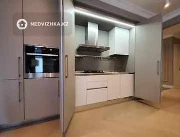 3-комнатная квартира, этаж 2 из 3, 114 м²