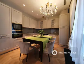 3-комнатная квартира, этаж 2 из 3, 114 м²