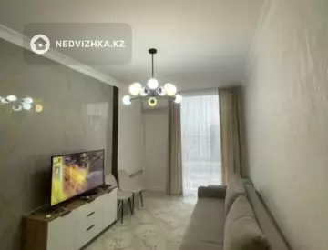 2-комнатная квартира, этаж 10 из 10, 43 м²