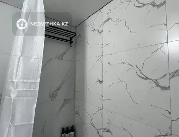 1-комнатная квартира, этаж 8 из 24, 29 м²