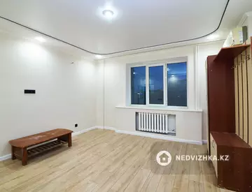 2-комнатная квартира, этаж 2 из 9, 48 м²