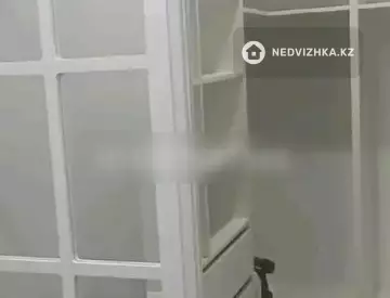 1-комнатная квартира, этаж 13 из 13, 40 м²