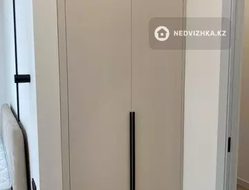 3-комнатная квартира, этаж 6 из 12, 110 м²