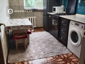 2-комнатная квартира, этаж 2 из 6, 50 м²