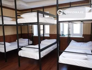 3-комнатная квартира, этаж 1 из 3, 193 м²