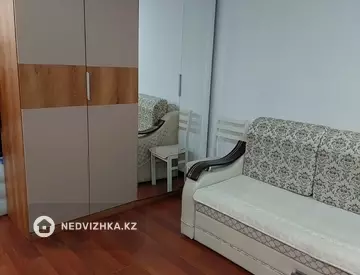 2-комнатная квартира, этаж 2 из 2, 40 м²