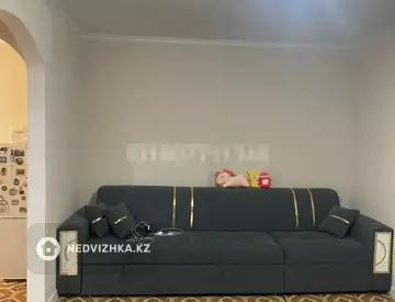 1-комнатная квартира, этаж 4 из 5, 34 м²