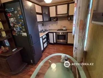 3-комнатная квартира, этаж 5 из 5, 60 м²