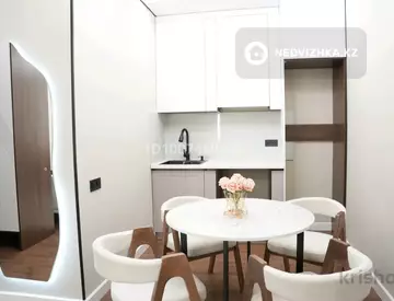 3-комнатная квартира, этаж 4 из 4, 44 м²