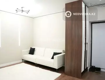 3-комнатная квартира, этаж 4 из 4, 44 м²