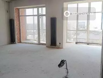 3-комнатная квартира, этаж 4 из 6, 119 м²