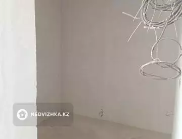 3-комнатная квартира, этаж 4 из 6, 119 м²