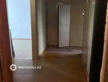 2-комнатная квартира, этаж 2 из 5, 52 м²