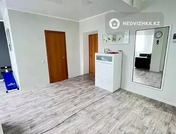 2-комнатная квартира, этаж 2 из 9, 67 м²